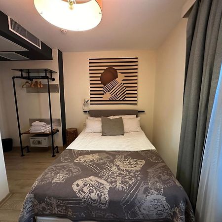Rumours Inn Istanbul Bagian luar foto